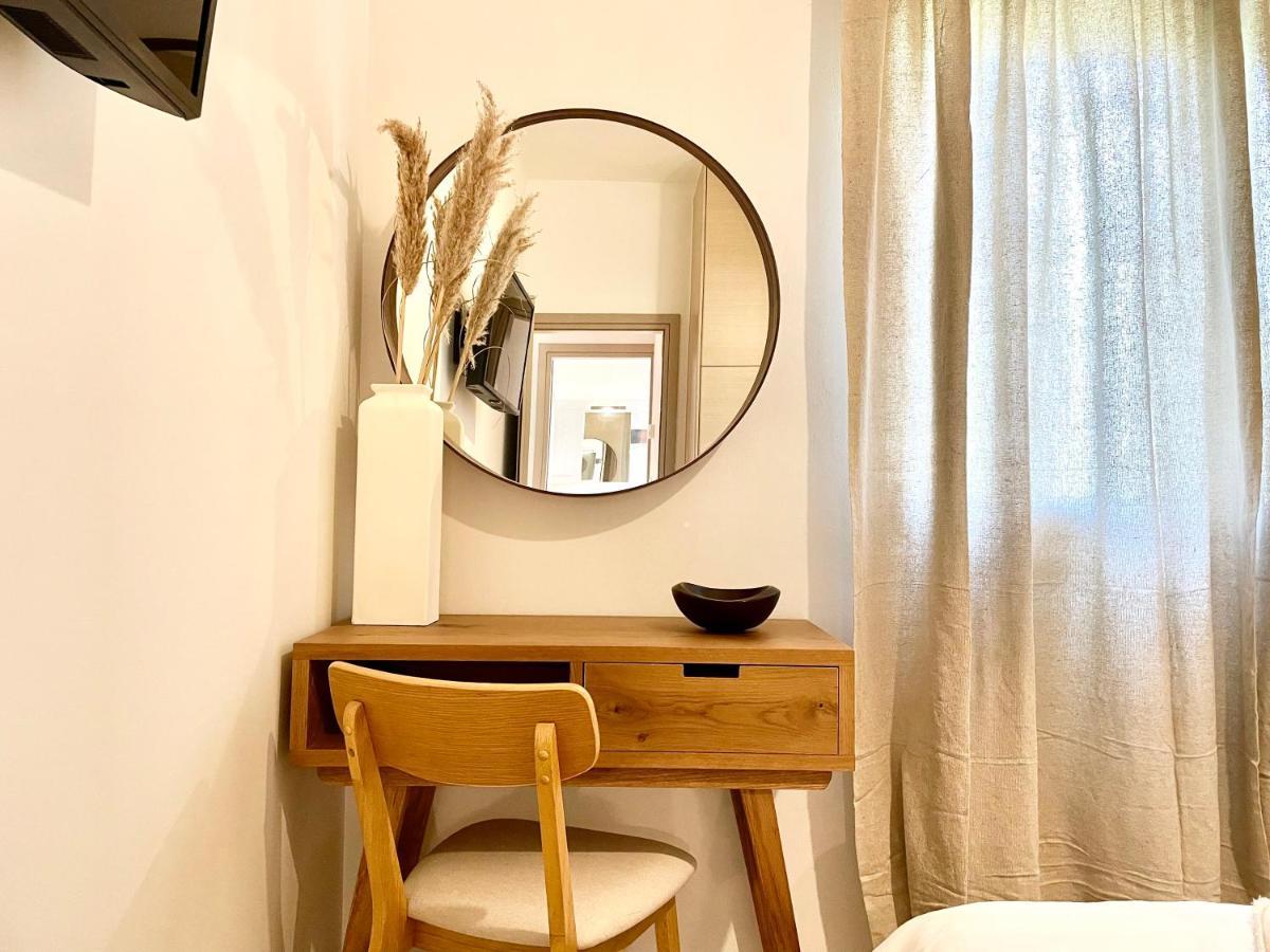 Kl Suites Lefkada - Feel At Home New Boho Apartment 400M From Beach Nidri Town Center 外观 照片