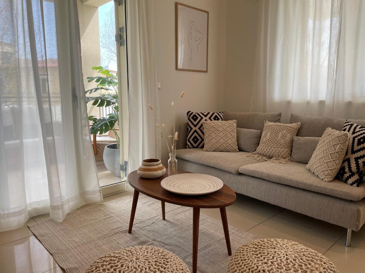 Kl Suites Lefkada - Feel At Home New Boho Apartment 400M From Beach Nidri Town Center 外观 照片