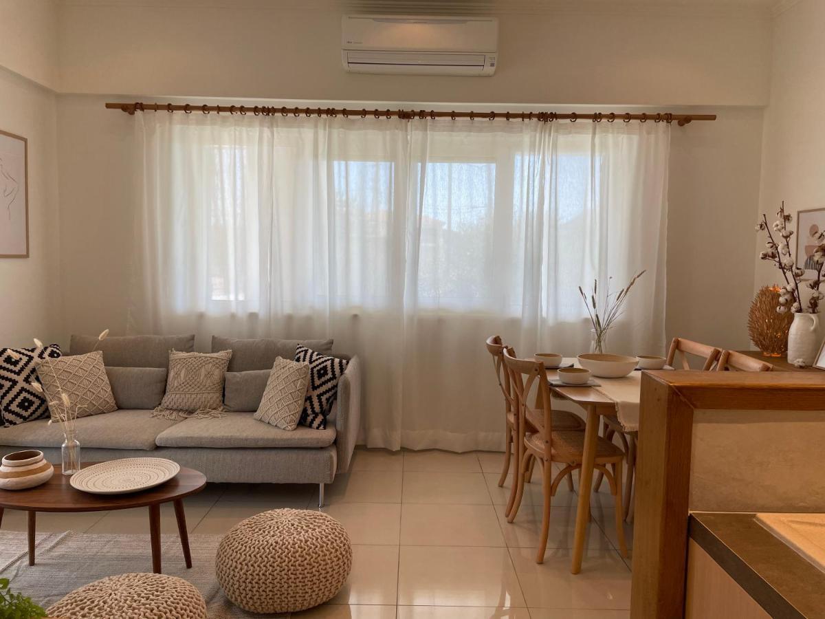 Kl Suites Lefkada - Feel At Home New Boho Apartment 400M From Beach Nidri Town Center 外观 照片